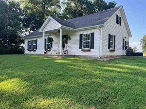 Residential property in Smiths Grove KY for handyman repair work